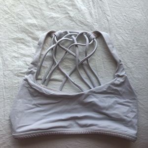 🌟LULULEMON SPORTS BRA🌟